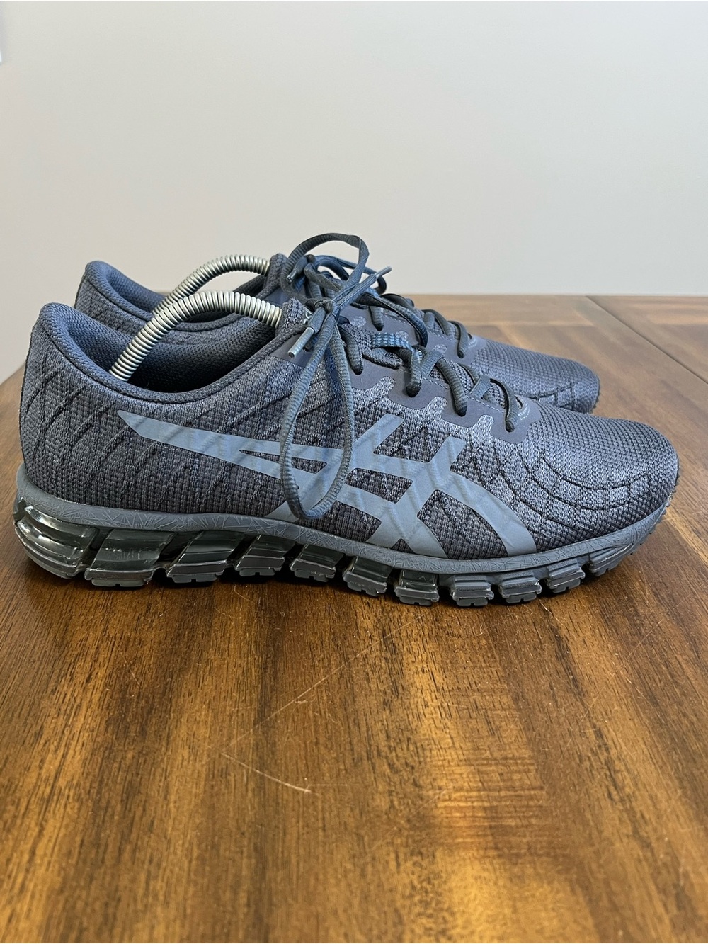 ASICS Gel Quantum 180 Men's Size 11 Athletic Running Shoes Steel Blue 1021A104